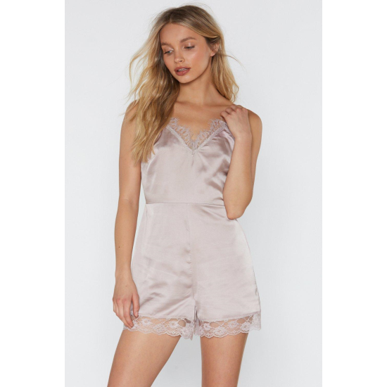 Siyah Dantel İşlemeli Sütyen Külot